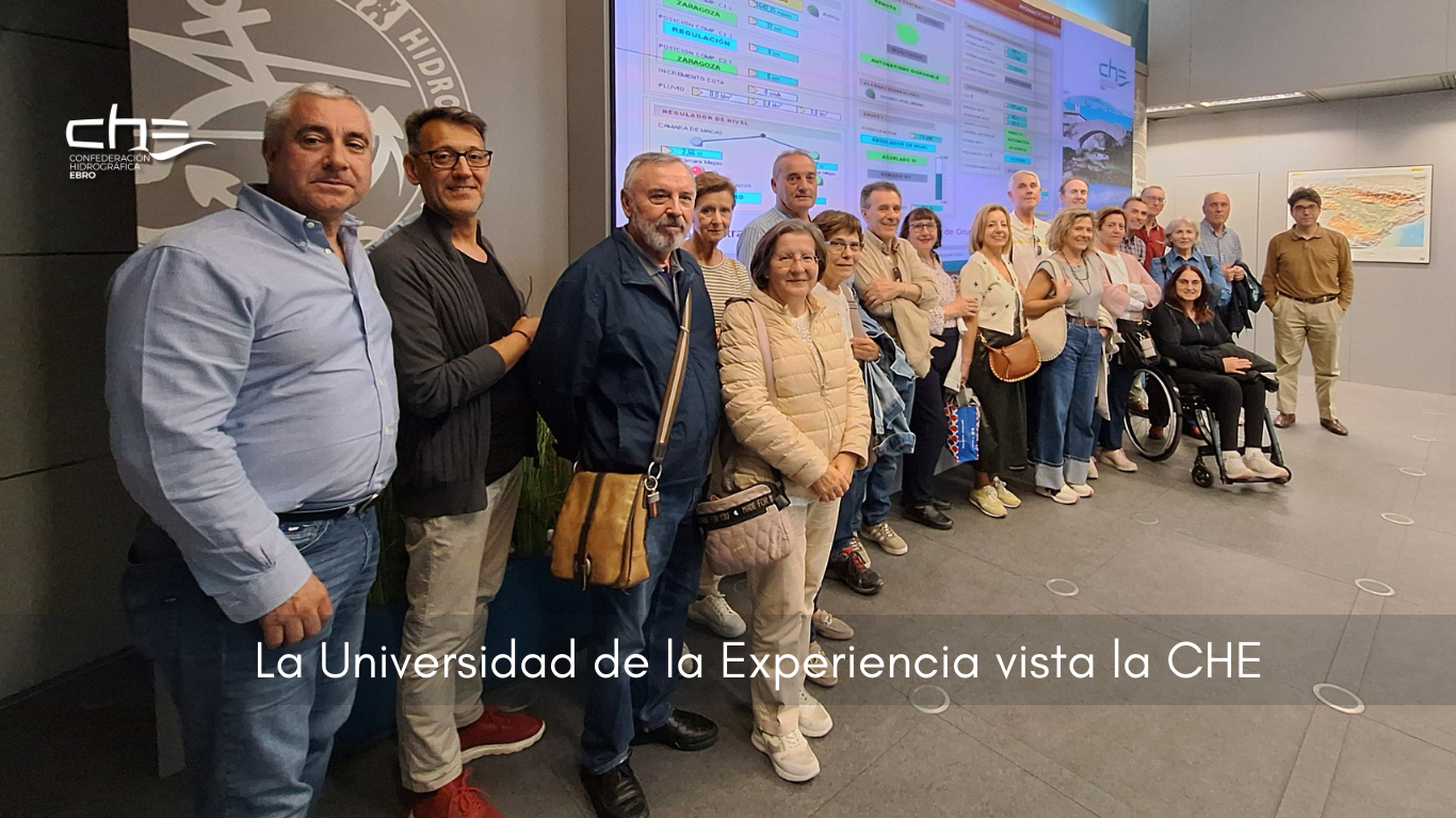 Imagen noticia - La Universidad de la Experiencia de Zaragoza visita la Confederación Hidrográfica del Ebro