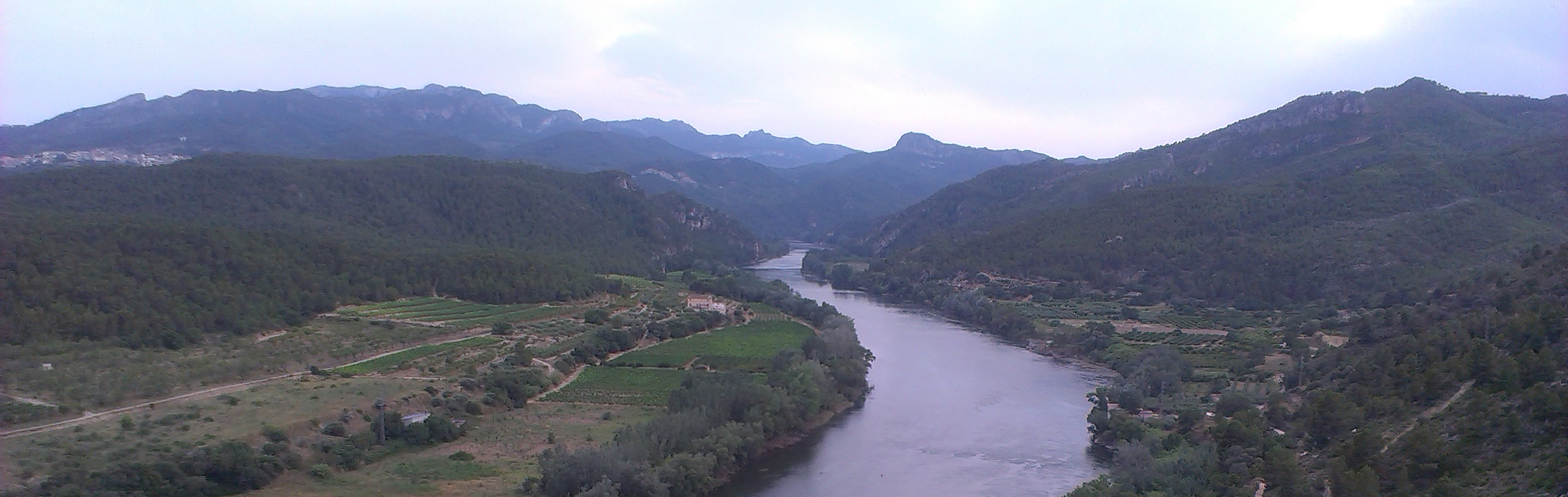 AVISO HIDROLÓGICO - Debido a las lluvias, se intensifica la vigilancia en cauces con cuenca vertiente pequeña y barrancos, en Pirineo y Prepirineo, y Sierra de Gúdar-Maestrazgo, y de menor intensidad en el resto de la mitad Este de la Cuenca del Ebro